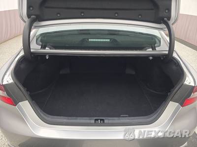 2024 Toyota Camry SE - zdjęcie 16 z 37 - miniatura