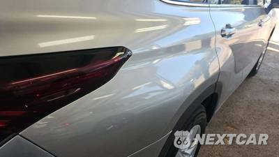 2024 Toyota Highlander LE - zdjęcie 12 z 14 - miniatura