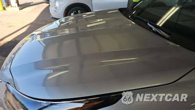 2024 Toyota Highlander LE - zdjęcie 2 z 14 - miniatura