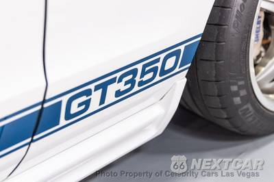 2011 Ford Mustang GT Premium Coupe - zdjęcie 33 z 50 - miniatura