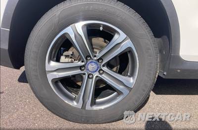 2016 Mercedes-Benz GLC 300 4MATIC - zdjęcie 21 z 31 - miniatura