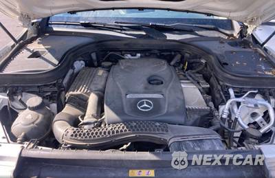 2016 Mercedes-Benz GLC 300 4MATIC - zdjęcie 23 z 31 - miniatura