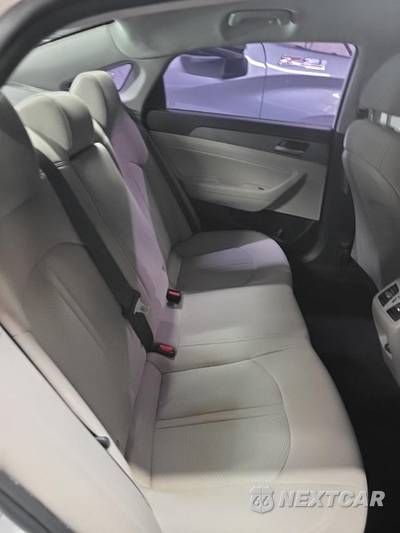 2019 Hyundai Sonata SEL - zdjęcie 17 z 18 - miniatura