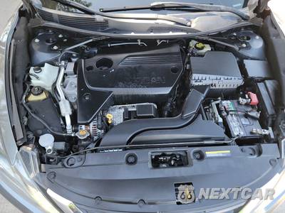 2017 Nissan Altima 2.5 SR - zdjęcie 15 z 35 - miniatura