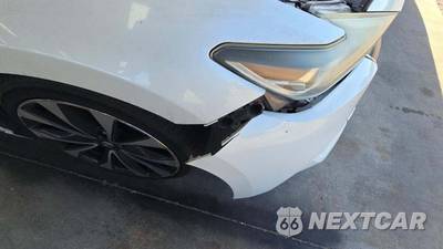 2016 Nissan Maxima 3.5 SR - zdjęcie 21 z 33 - miniatura