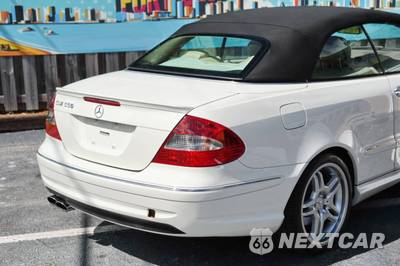 2008 Mercedes-Benz CLK 550 Convertible - zdjęcie 27 z 42 - miniatura