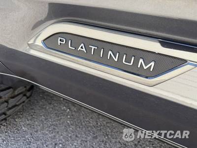2026 Toyota Tundra Platinum Crew Cab Short Bed - zdjęcie 16 z 46 - miniatura