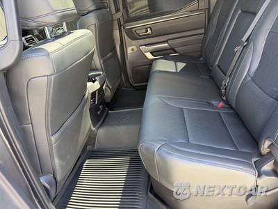 2026 Toyota Tundra Platinum Crew Cab Short Bed - zdjęcie 26 z 46 - miniatura