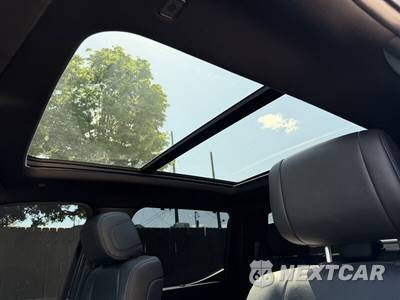 2026 Toyota Tundra Platinum Crew Cab Short Bed - zdjęcie 23 z 46 - miniatura