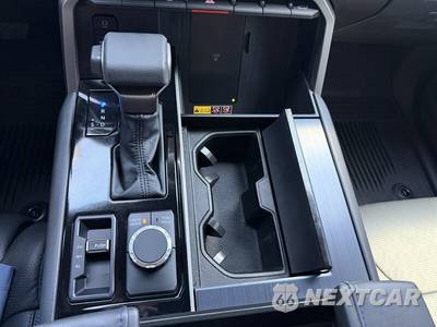 2026 Toyota Tundra Platinum Crew Cab Short Bed - zdjęcie 45 z 46 - miniatura