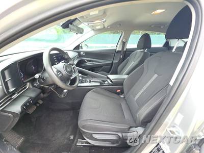 2021 Hyundai Elantra SE - zdjęcie 7 z 23 - miniatura
