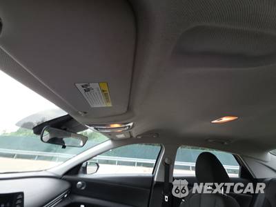2021 Hyundai Elantra SE - zdjęcie 17 z 23 - miniatura