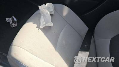 2021 Toyota Corolla LE Sedan - zdjęcie 18 z 21 - miniatura