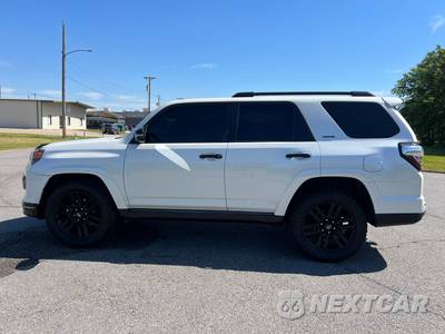 2019 Toyota 4Runner Limited Nightshade - zdjęcie 7 z 27 - miniatura