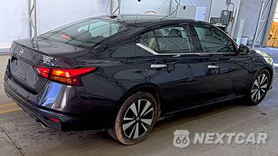 2020 Nissan Altima SL - zdjęcie 4 z 36 - miniatura