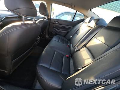 2020 Nissan Altima SL - zdjęcie 13 z 36 - miniatura