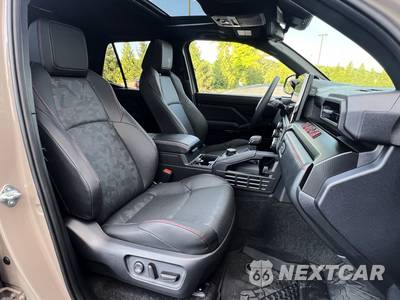 2025 Toyota 4Runner i-FORCE MAX TRD Pro - zdjęcie 35 z 46 - miniatura