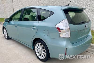 2014 Toyota Prius v Five - zdjęcie 3 z 26 - miniatura