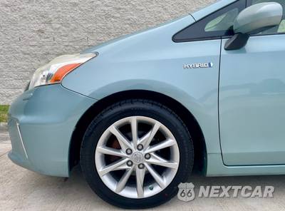2014 Toyota Prius v Five - zdjęcie 23 z 26 - miniatura