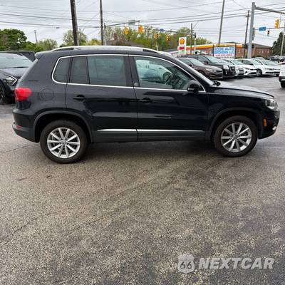 2017 Volkswagen Tiguan Wolfsburg - zdjęcie 6 z 16 - miniatura