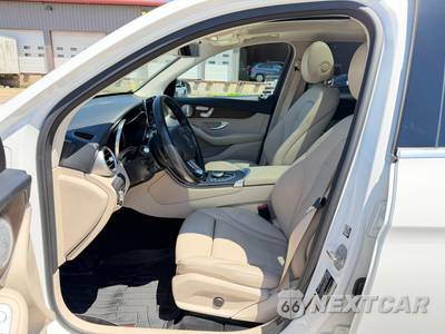 2019 Mercedes-Benz GLC 300 4MATIC - zdjęcie 12 z 30 - miniatura
