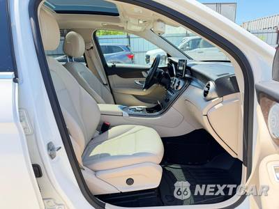 2019 Mercedes-Benz GLC 300 4MATIC - zdjęcie 20 z 30 - miniatura