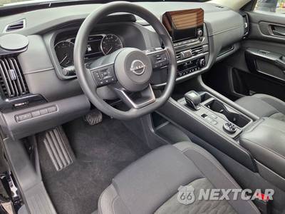2023 Nissan Pathfinder S - zdjęcie 10 z 41 - miniatura