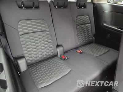 2023 Nissan Pathfinder S - zdjęcie 15 z 41 - miniatura