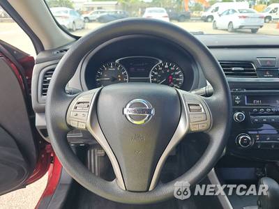 2015 Nissan Altima 2.5 S - zdjęcie 10 z 34 - miniatura
