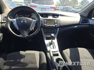 2015 Nissan Sentra SV - zdjęcie 11 z 35 - miniatura