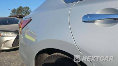 2015 Nissan Altima 2.5 S - zdjęcie 35 z 46 - miniatura