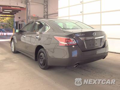 2015 Nissan Altima 2.5 S - zdjęcie 6 z 31 - miniatura