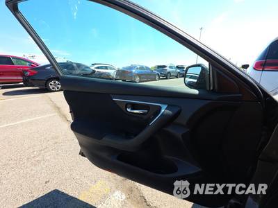 2015 Nissan Altima 2.5 S - zdjęcie 9 z 31 - miniatura