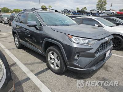 2021 Toyota RAV4 XLE - zdjęcie 3 z 43 - miniatura