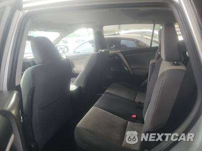2015 Toyota RAV4 XLE - zdjęcie 13 z 20 - miniatura