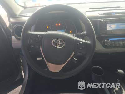 2015 Toyota RAV4 XLE - zdjęcie 10 z 20 - miniatura
