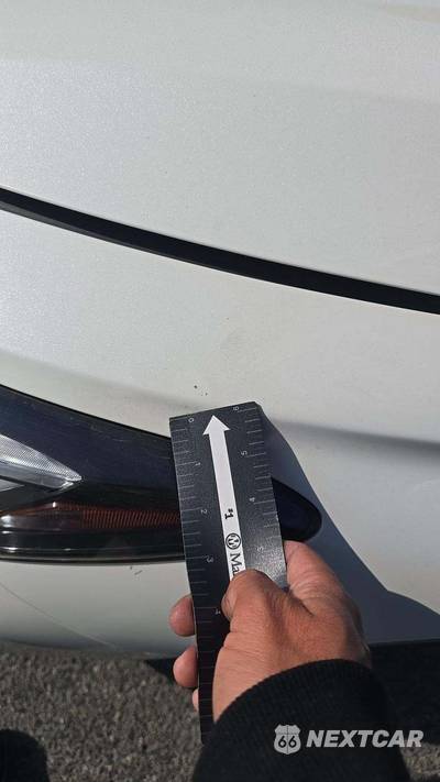 2017 INFINITI Q60 3.0t Premium - zdjęcie 22 z 32 - miniatura