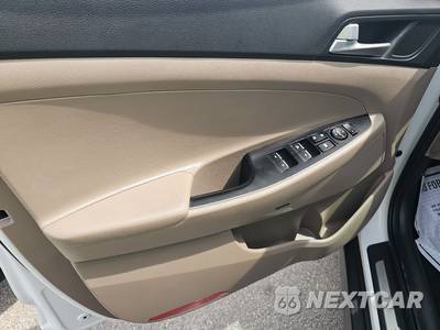 2020 Hyundai Tucson Ultimate - zdjęcie 9 z 20 - miniatura