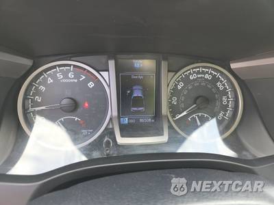 2019 Toyota Tacoma SR5 Crew Cab Medium Bed - zdjęcie 12 z 27 - miniatura