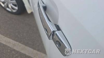 2015 Nissan LEAF S - zdjęcie 25 z 27 - miniatura