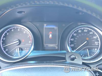 2018 Toyota Camry SE - zdjęcie 12 z 36 - miniatura