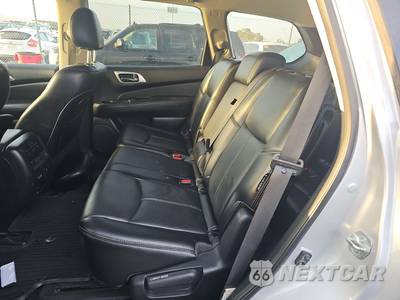 2020 Nissan Pathfinder SL - zdjęcie 13 z 34 - miniatura