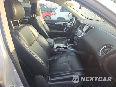 2020 Nissan Pathfinder SL - zdjęcie 8 z 34 - miniatura