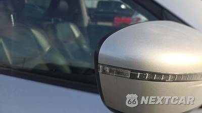 2020 Nissan Pathfinder SL - zdjęcie 25 z 34 - miniatura