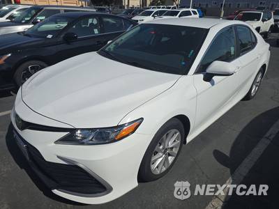 2024 Toyota Camry LE - zdjęcie 1 z 28 - miniatura