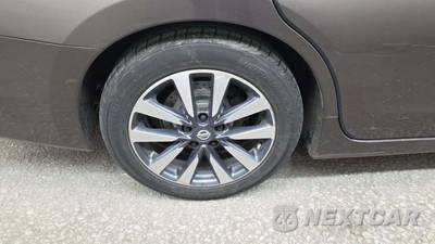 2017 Nissan Altima 2.5 SL - zdjęcie 29 z 31 - miniatura