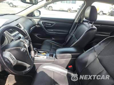 2017 Nissan Altima 2.5 SL - zdjęcie 7 z 31 - miniatura