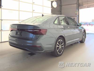 2025 Volkswagen Jetta Sport - zdjęcie 4 z 27 - miniatura