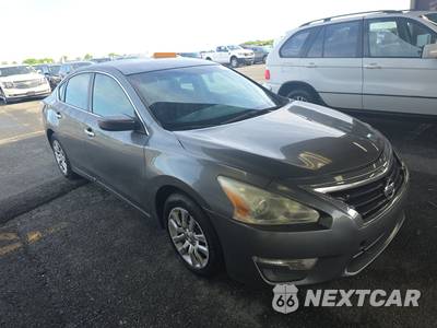 2015 Nissan Altima 2.5 S - zdjęcie 3 z 36 - miniatura