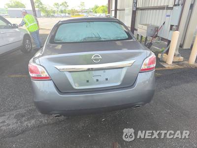 2015 Nissan Altima 2.5 S - zdjęcie 5 z 36 - miniatura